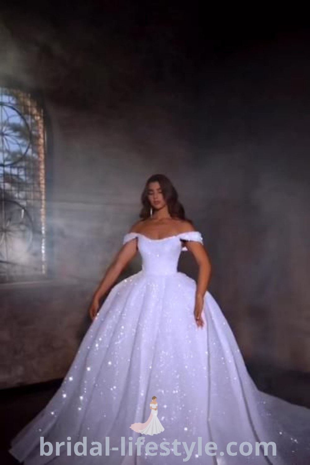 Enchanting princess wedding dresses including Cinderella styles, ballgowns, and fluffy designs perfect for dreamy brides. Explore romance and elegance with the best trends and aesthetic ideas for your special day at bridal-lifestyle.com.